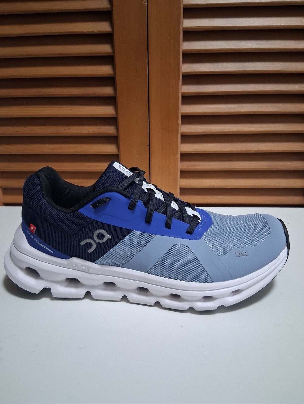 On Cloudrunner Women’s Running Shoe * Size: 7.5